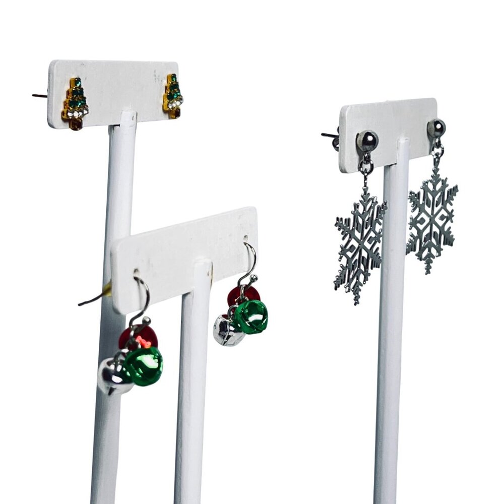 Lot Of 3 Christmas Pierced Earrings - Tree, Jingle Bells and Snowflake (6102) - Picture 4 of 5